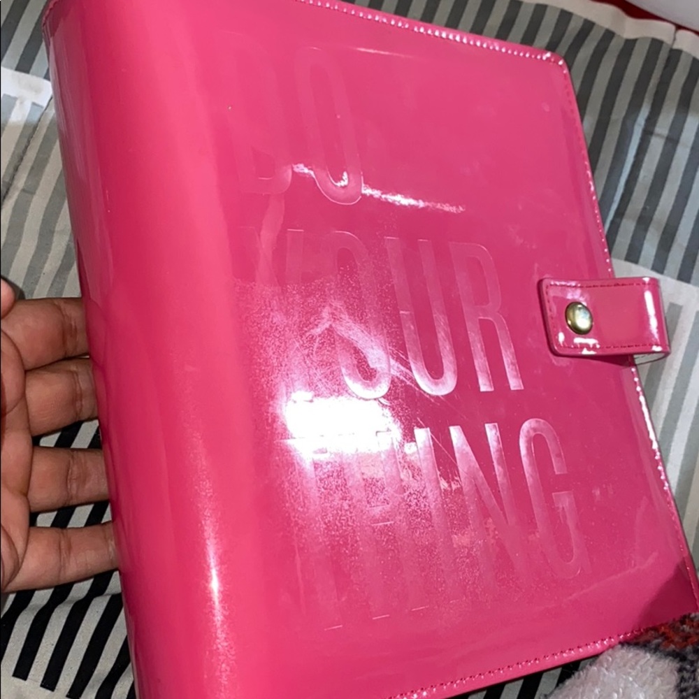 Planner/Binder - Picture 2 of 3